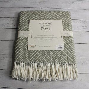 Made in Spain Throw Blanket Olive Green Cream Herringbone Fringe Cotton Blend